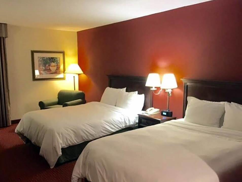 Clarion Hotel Indianapolis Ngoại thất bức ảnh
