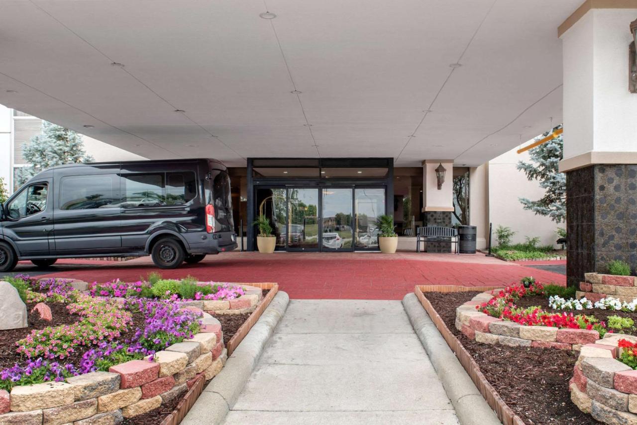 Clarion Hotel Indianapolis Ngoại thất bức ảnh