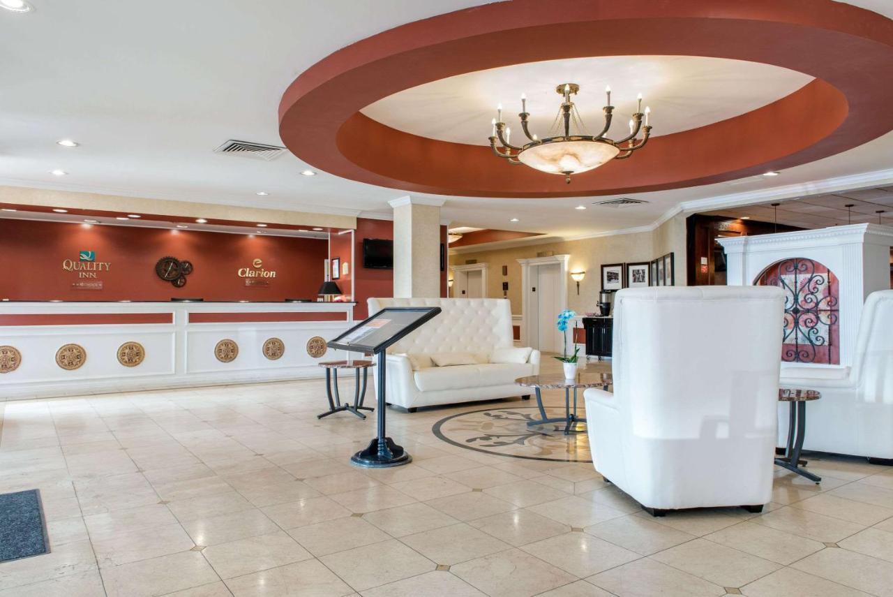 Clarion Hotel Indianapolis Ngoại thất bức ảnh