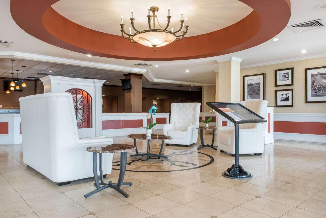 Clarion Hotel Indianapolis Ngoại thất bức ảnh